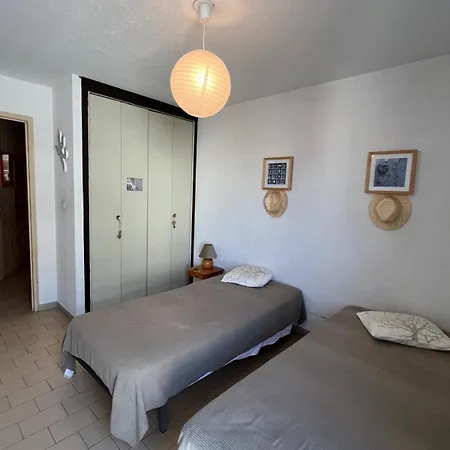 Quartier La Corniche 2 Parking Apartamento Sète